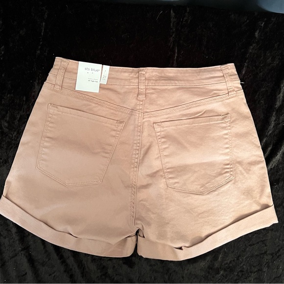 NWT STS Blue Molly Shorts 10” High Rise in Dusty Rose Denim. Size 27 - Picture 3 of 7